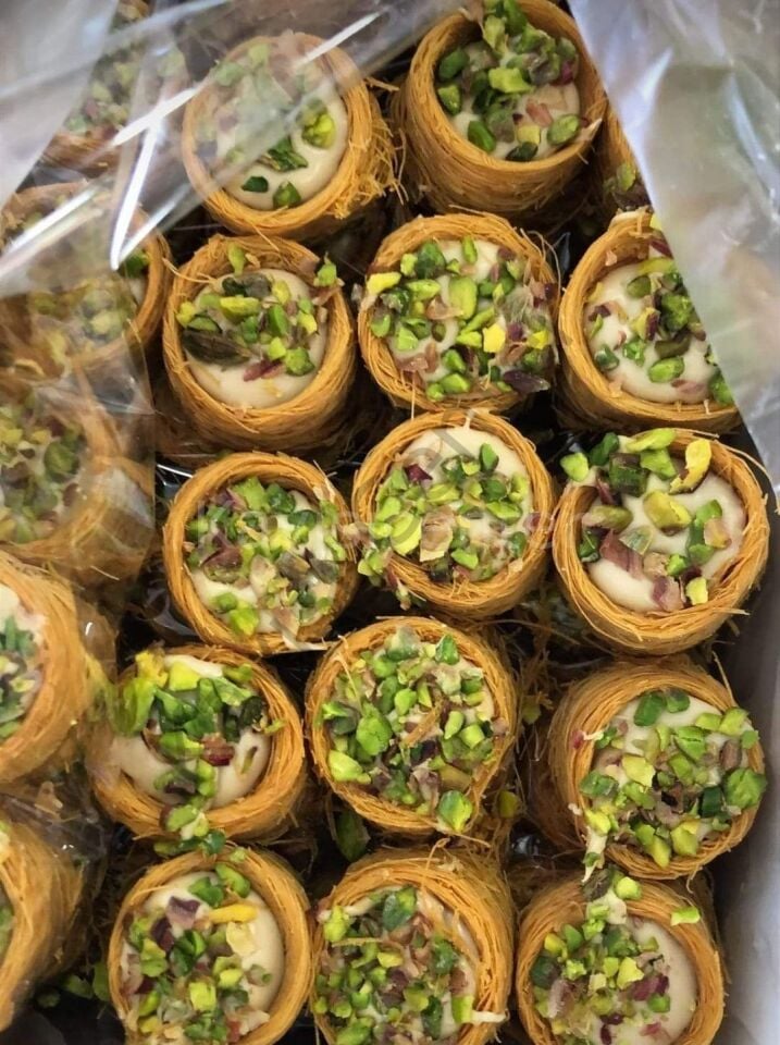 Toptan Kadayıflı Bülbül Yuvası Lokumu Fıstıklı 10 Kg