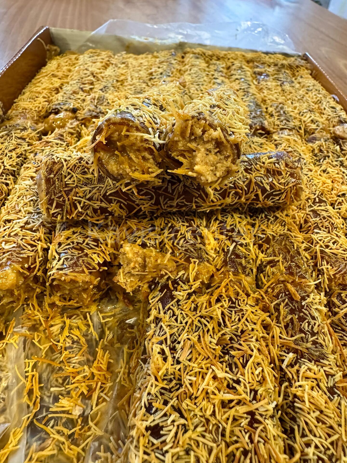 Toptan Gurme Ballı Fındıklı Rulo Kadayıflı 10 Kg