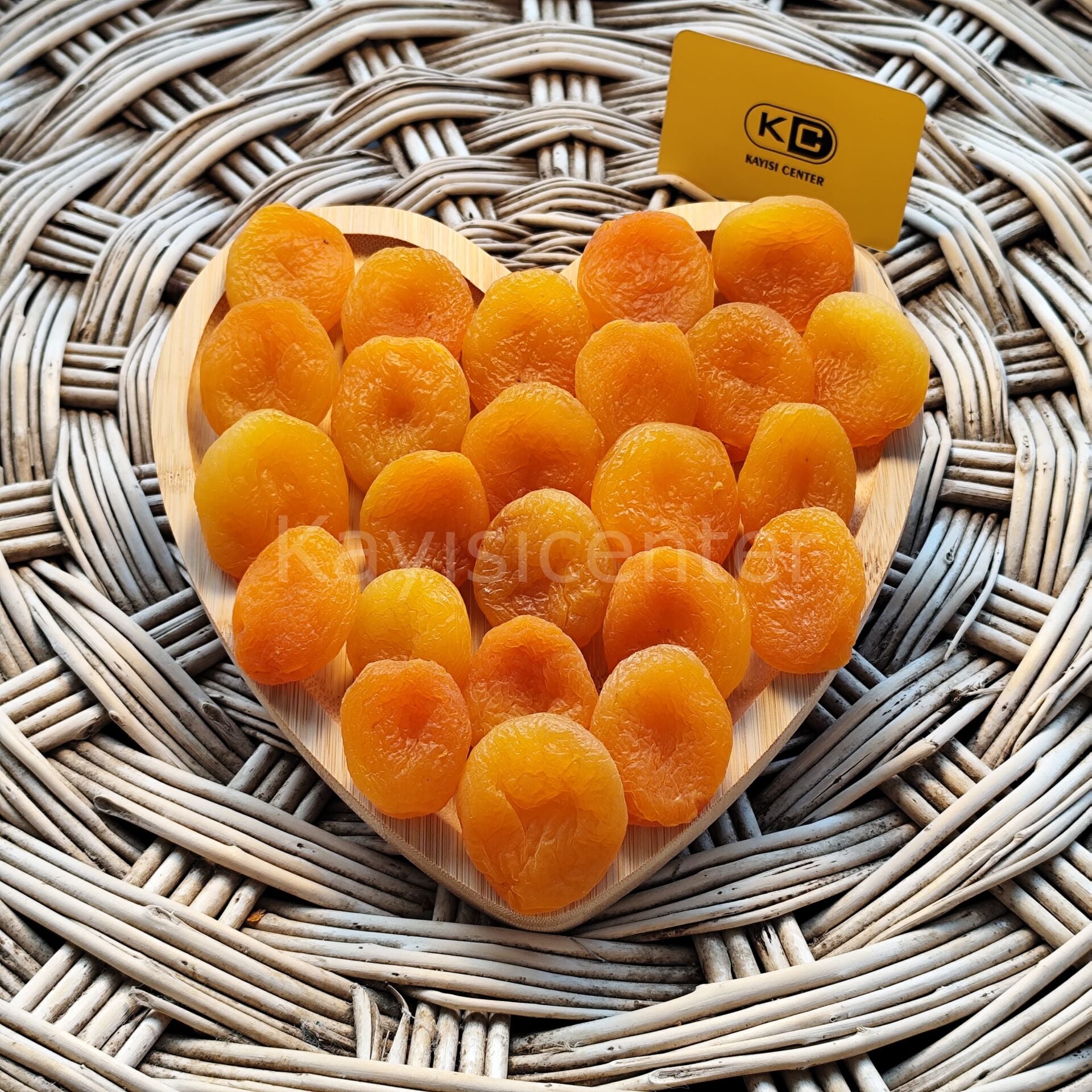 Toptan Ekstra Jumbo Sarı Kayısı 10Kg