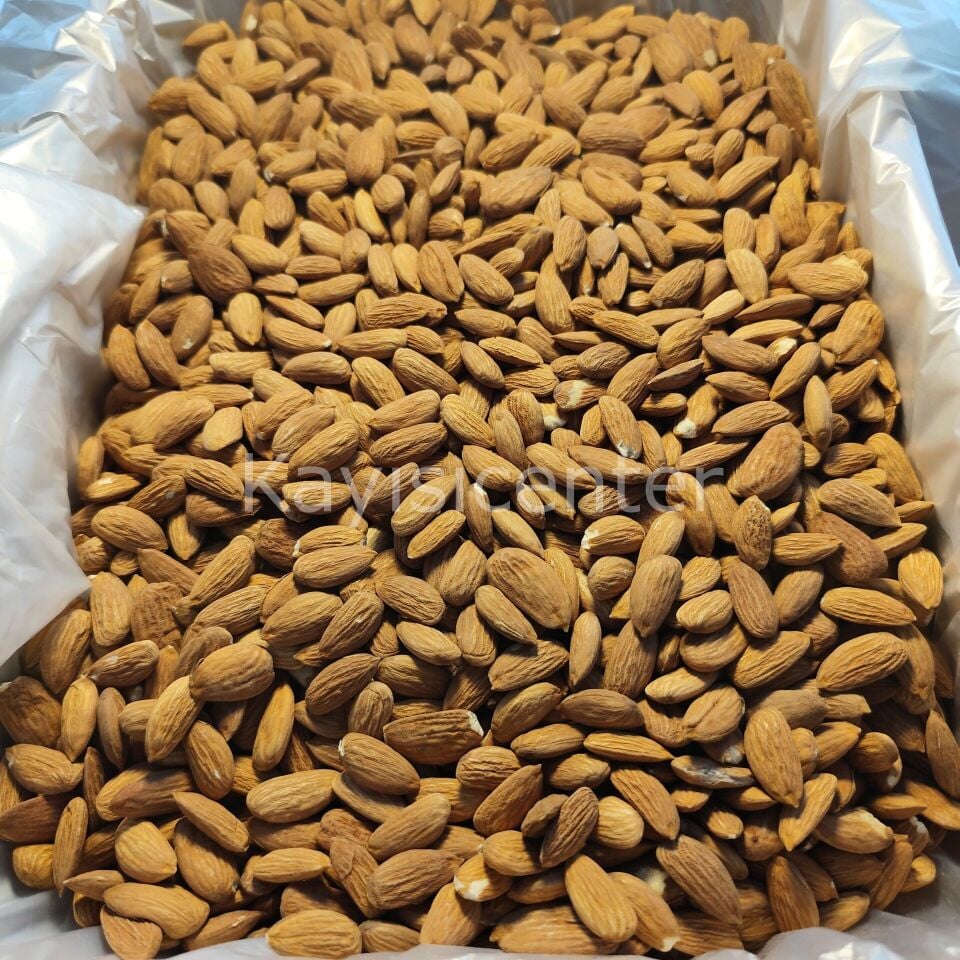 Toptan Yerli Feragnes Duble Çiğ Badem 1000 Kg