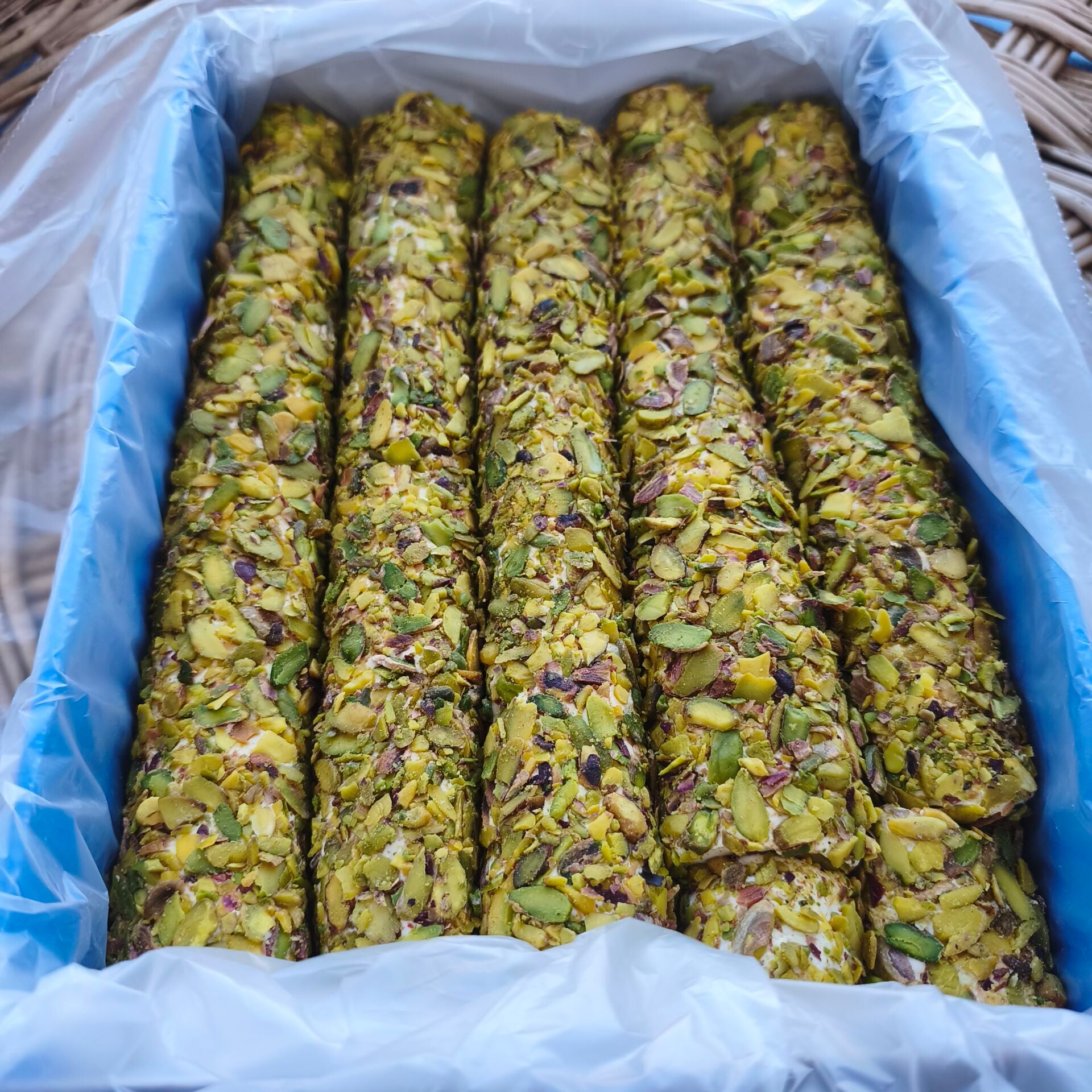 Toptan Antep Fıstıklı File Sarma Lokum 10 Kg