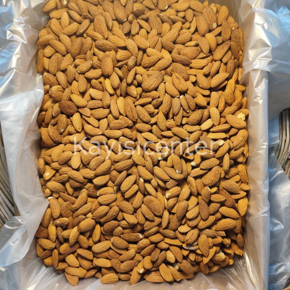 Toptan Yerli Feragnes Duble Çiğ Badem 1000 Kg