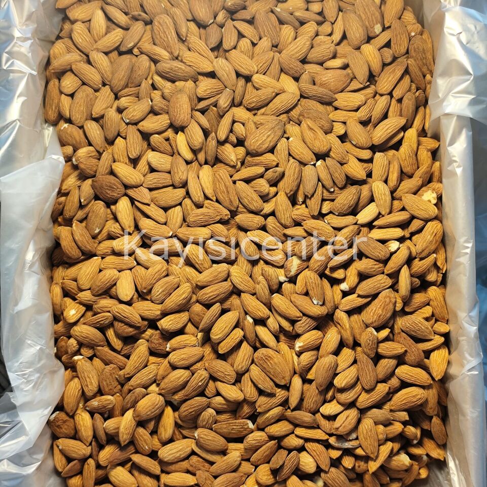 Toptan Yerli Feragnes Duble Çiğ Badem 1000 Kg