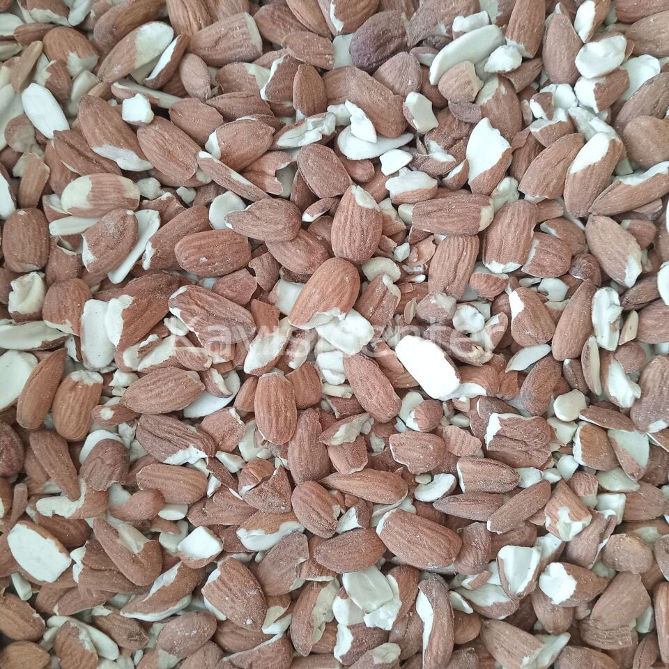 Toptan Kırık Badem İçi 25Kg