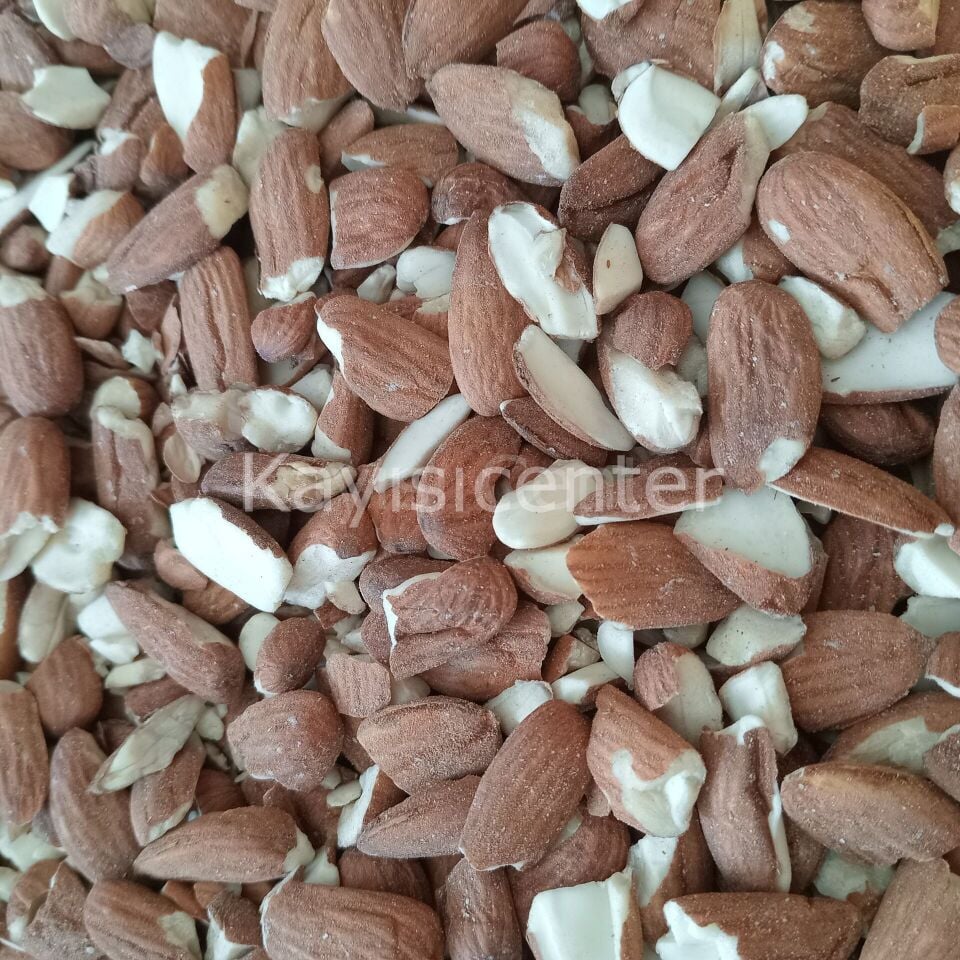 Toptan Kırık Badem İçi 25Kg