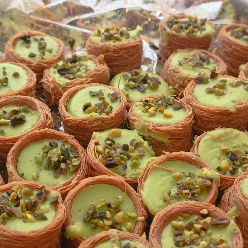 Toptan Kadayıflı Bülbül Yuvası Lokumu Fıstıklı 10 Kg