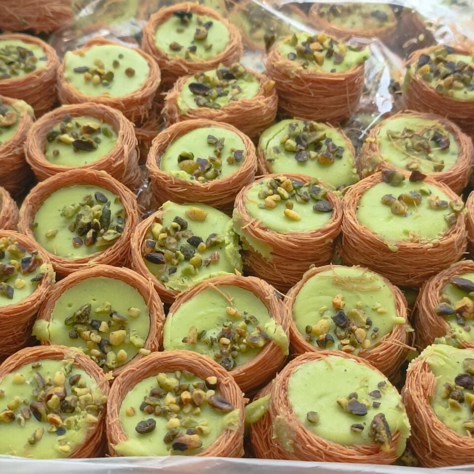 Toptan Kadayıflı Bülbül Yuvası Lokumu Fıstıklı 12 Kg
