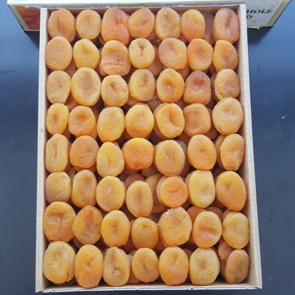 Toptan Jumbo Kayısı Düşük Kükürt Özel Dizim Kayısı 10Kg