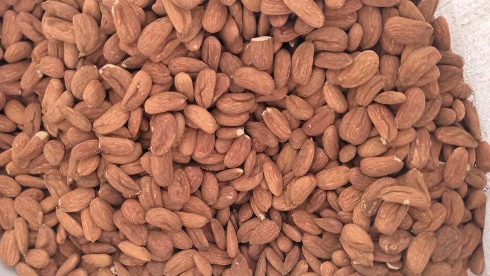 Toptan Yerli Feragnes Jumbo Çiğ Badem 10 Kg