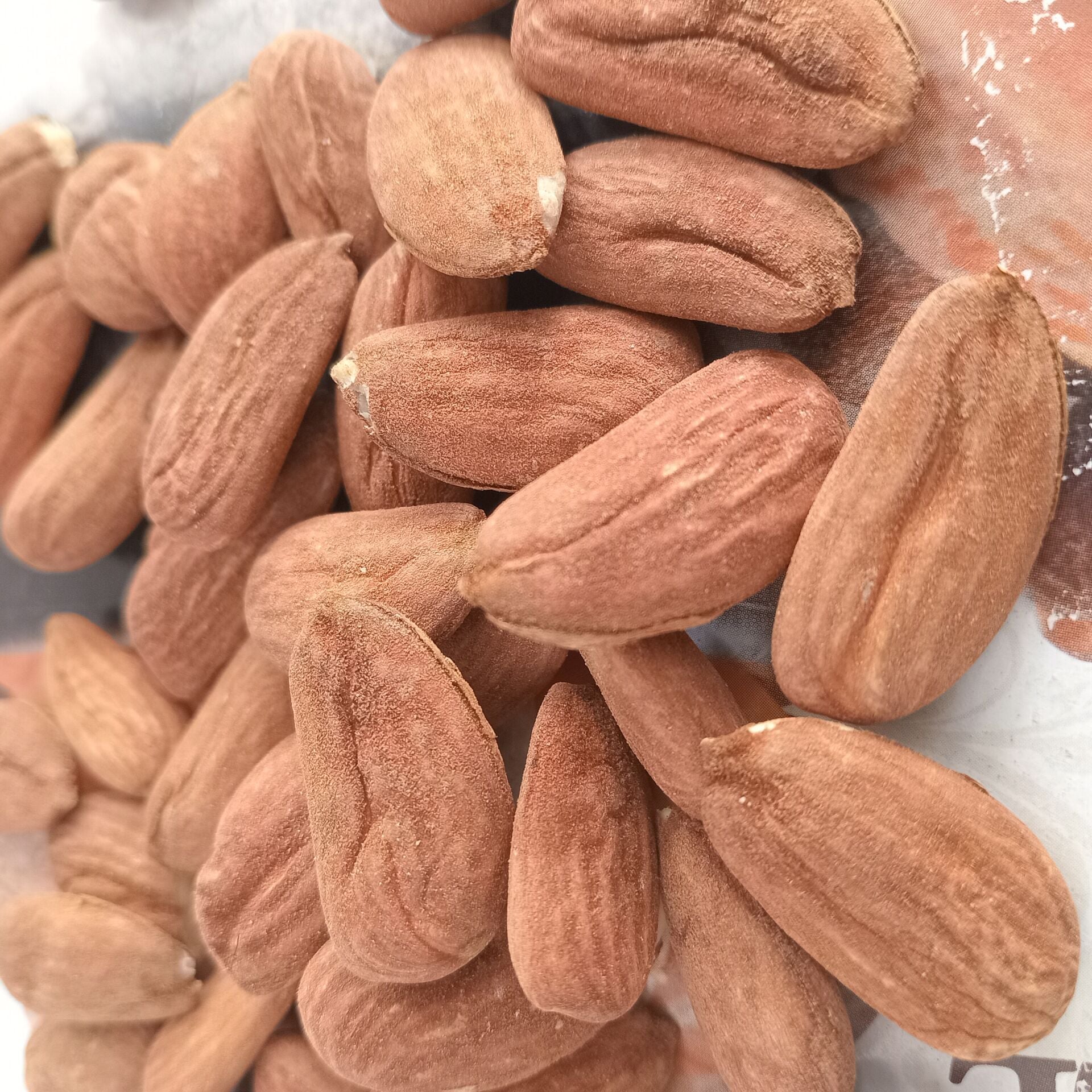 Toptan Yerli Feragnes Jumbo Çiğ Badem 10 Kg
