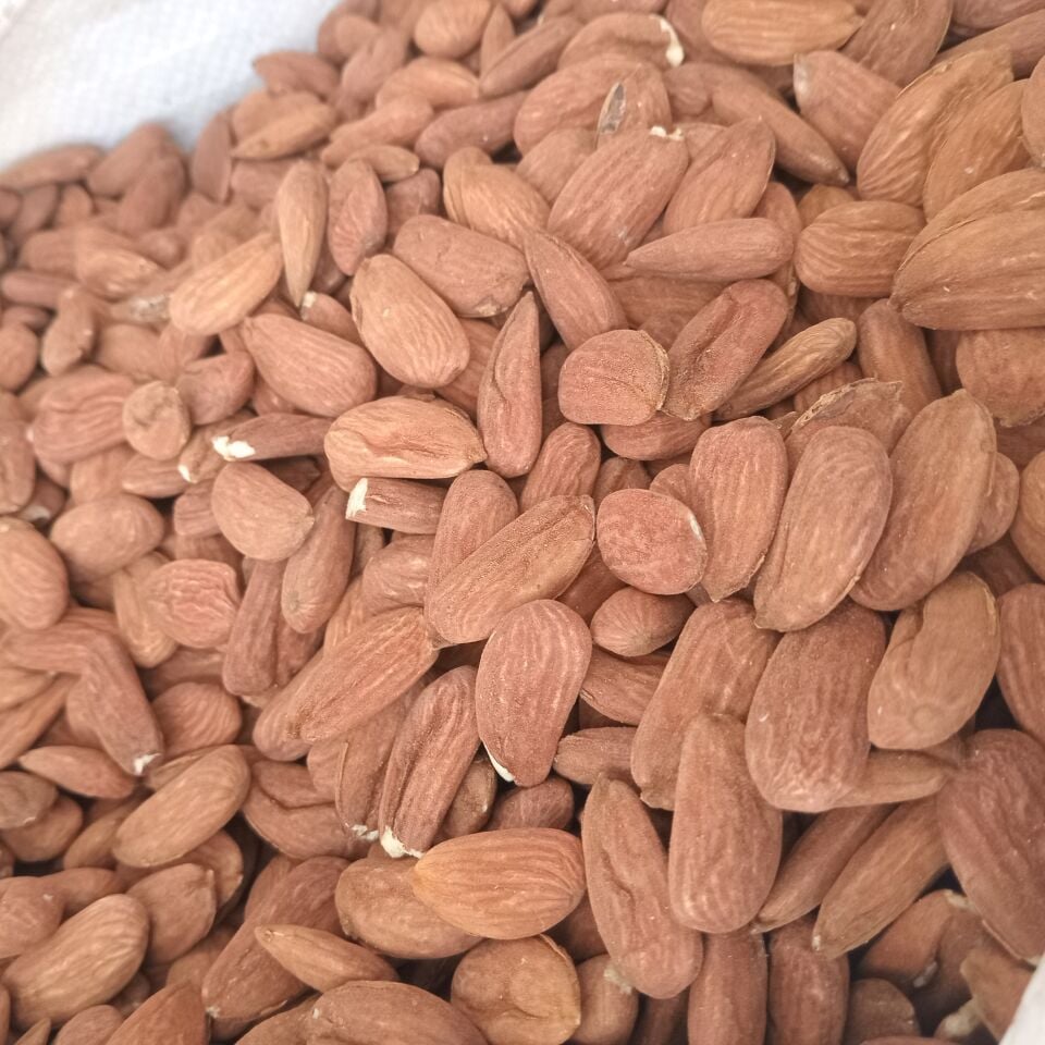 Toptan Yerli Feragnes Jumbo Çiğ Badem 10 Kg