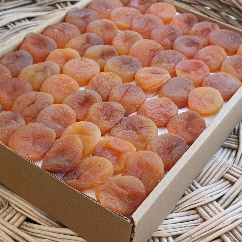 Toptan Jumbo Düşük Kükürt Özel Dizim Kayısı 10Kg