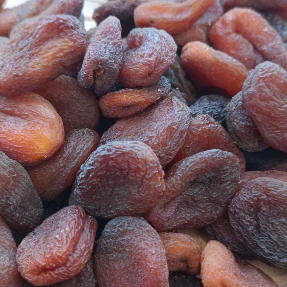 Toptan Gün Kurusu Ortaboy Kayısı 10Kg