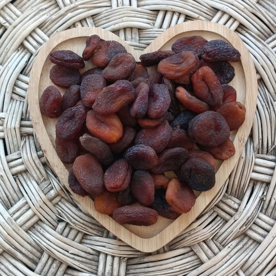 Toptan Gün Kurusu Ortaboy Kayısı 10Kg