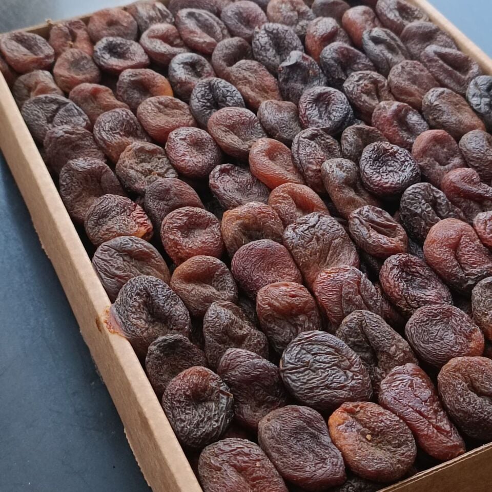 Toptan Gün Kurusu Ortaboy Kayısı 10Kg