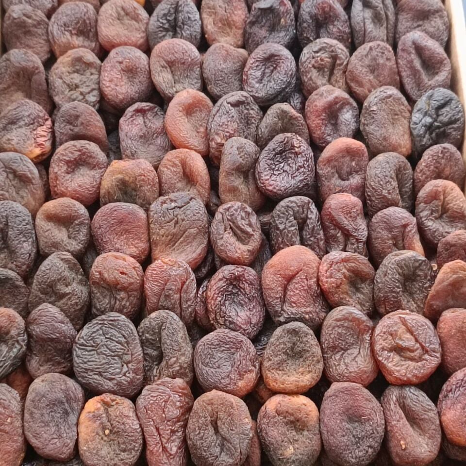 Toptan Gün Kurusu Ortaboy Kayısı 10Kg