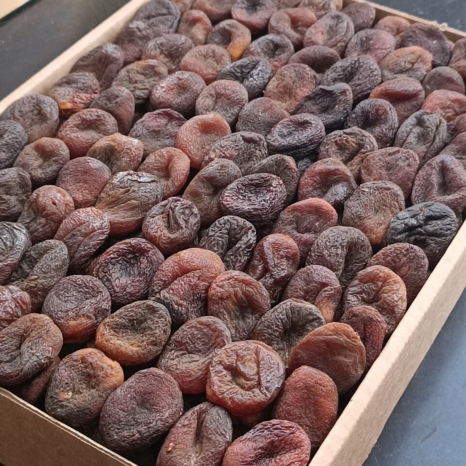 Toptan Gün Kurusu Ortaboy Kayısı 10Kg