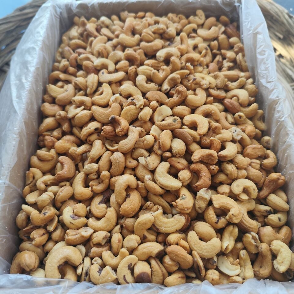 Toptan Kavrulmuş Ekonomik Kaju Fıstık 10 Kg