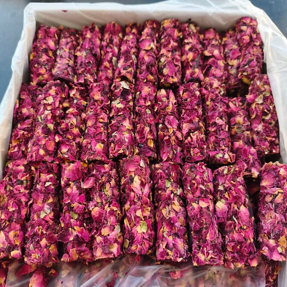 Toptan Antep Fıstıklı Cennet Lokumu Güllü 10 Kg